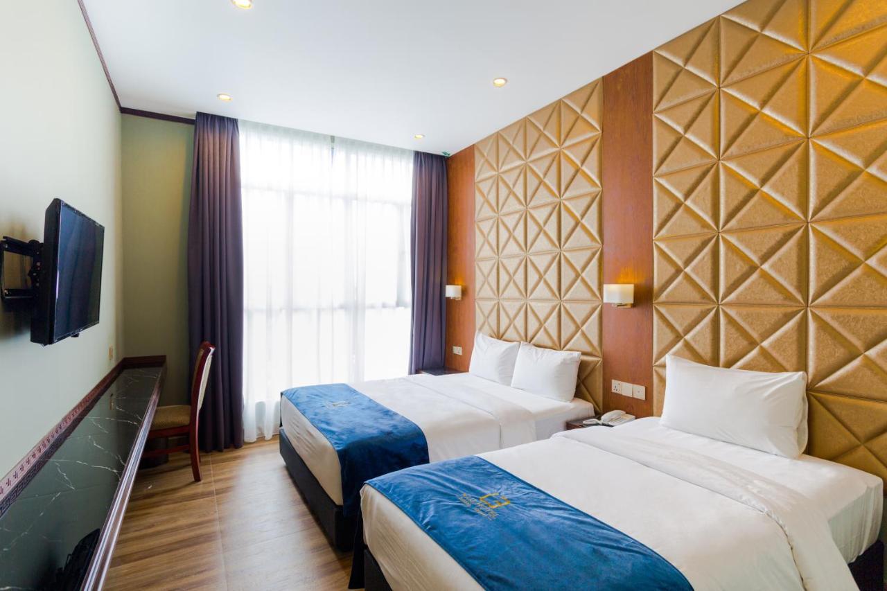 U3 Hotel Субанг-Джая Экстерьер фото